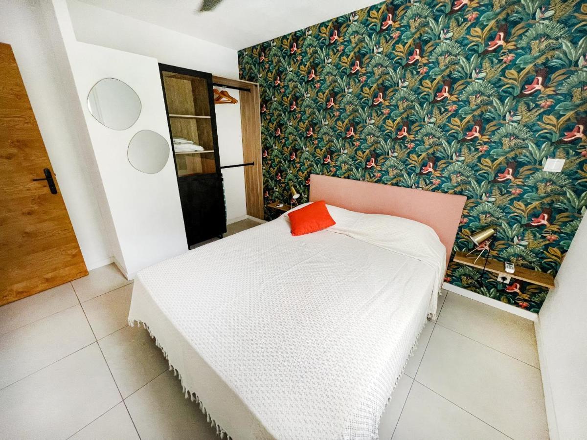 Le Petrel Bleu - Appartement Sur La Plage Des Tortues A แซ็งต์-เลอ ภายนอก รูปภาพ